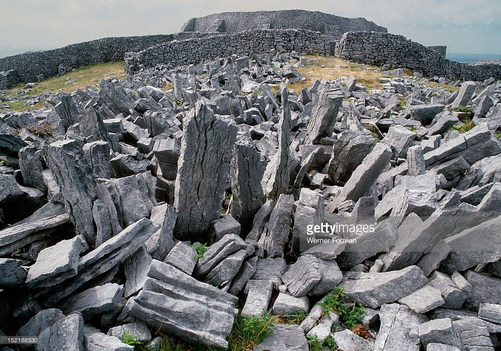 DunA standing stones